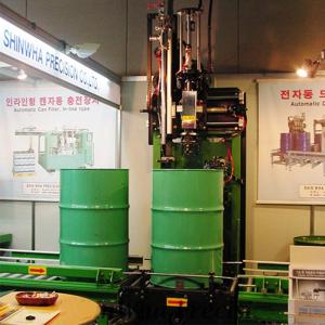 自动旋盖灌装机  200L漱口水灌装机械设备